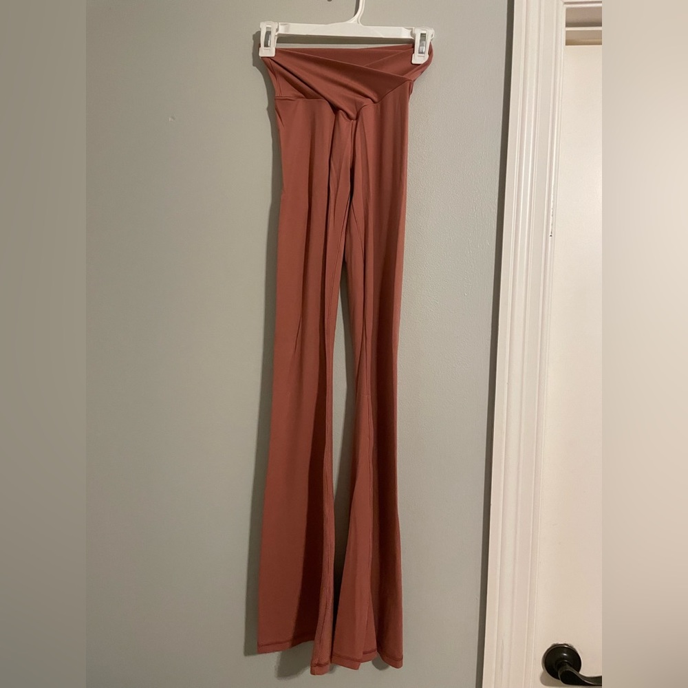 aerie real me crossover flare leggings